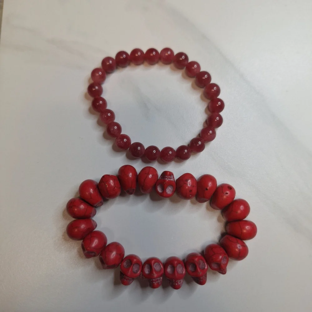 Red Skull Bead Bracelet 2 Piece Set - Picture 2 of 2